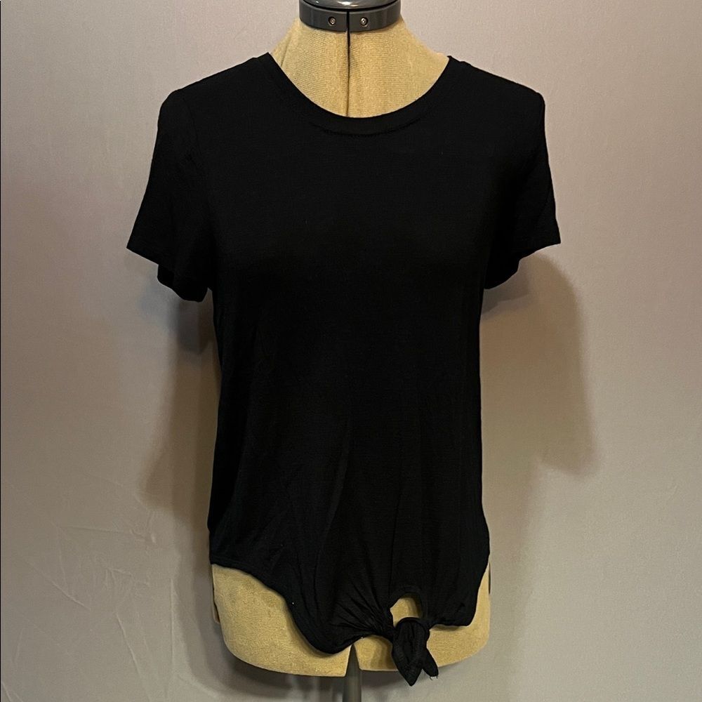 SO Black Short Sleeve Women's Tee